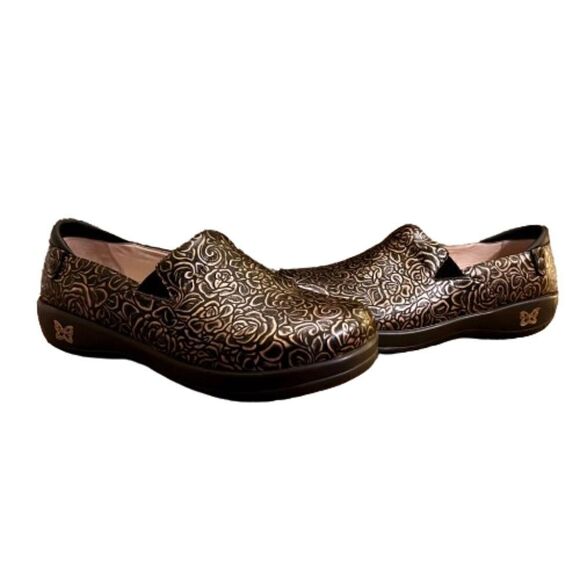 Alegria Shoes - Women's Alegria Keli Black Bronze Rose Embossed Loafers Shoes 41 or 10.5 - 11